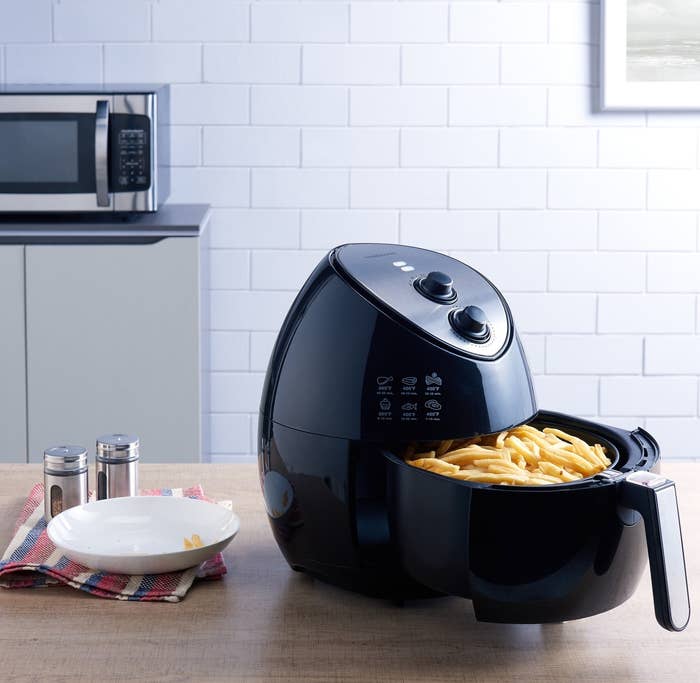 16 Of The Best Reviewed Kitchen Appliances You Can Get At Walmart