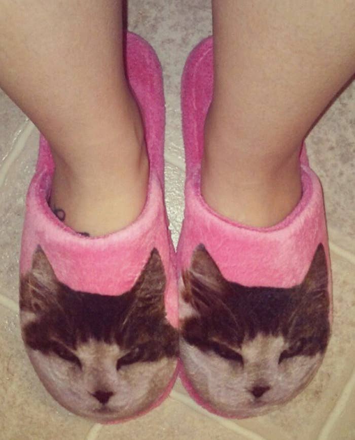 Slippers dollar general best sale