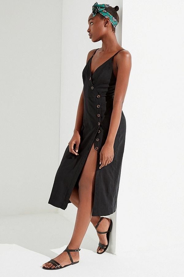 29 Cute Summer Dresses For People Who Only Wear Black