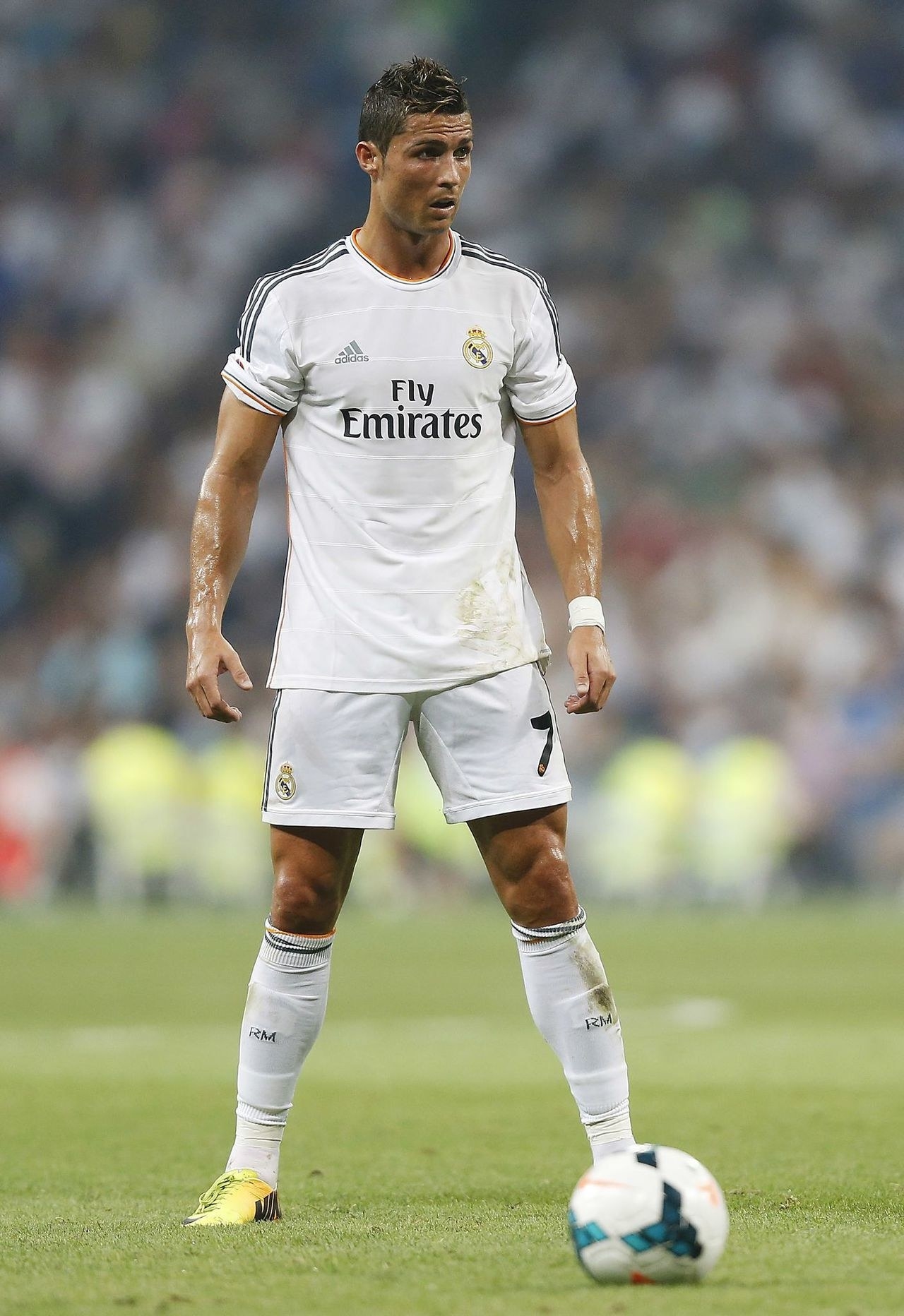 Literally Just A Bunch Of Photos Of Cristiano Ronaldo's Thighs