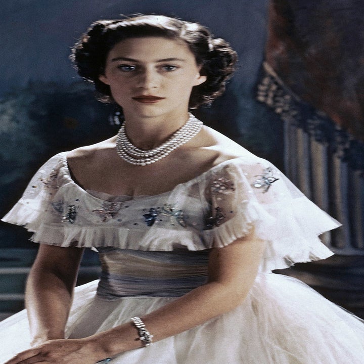 18 Behind The Scenes Secrets About The Crown Costumes