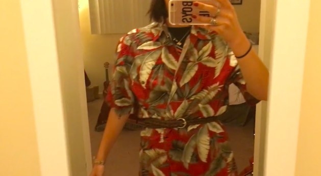 These Women Tried Styling Hawaiian Dad Shirts And Made Them Fashionable AF