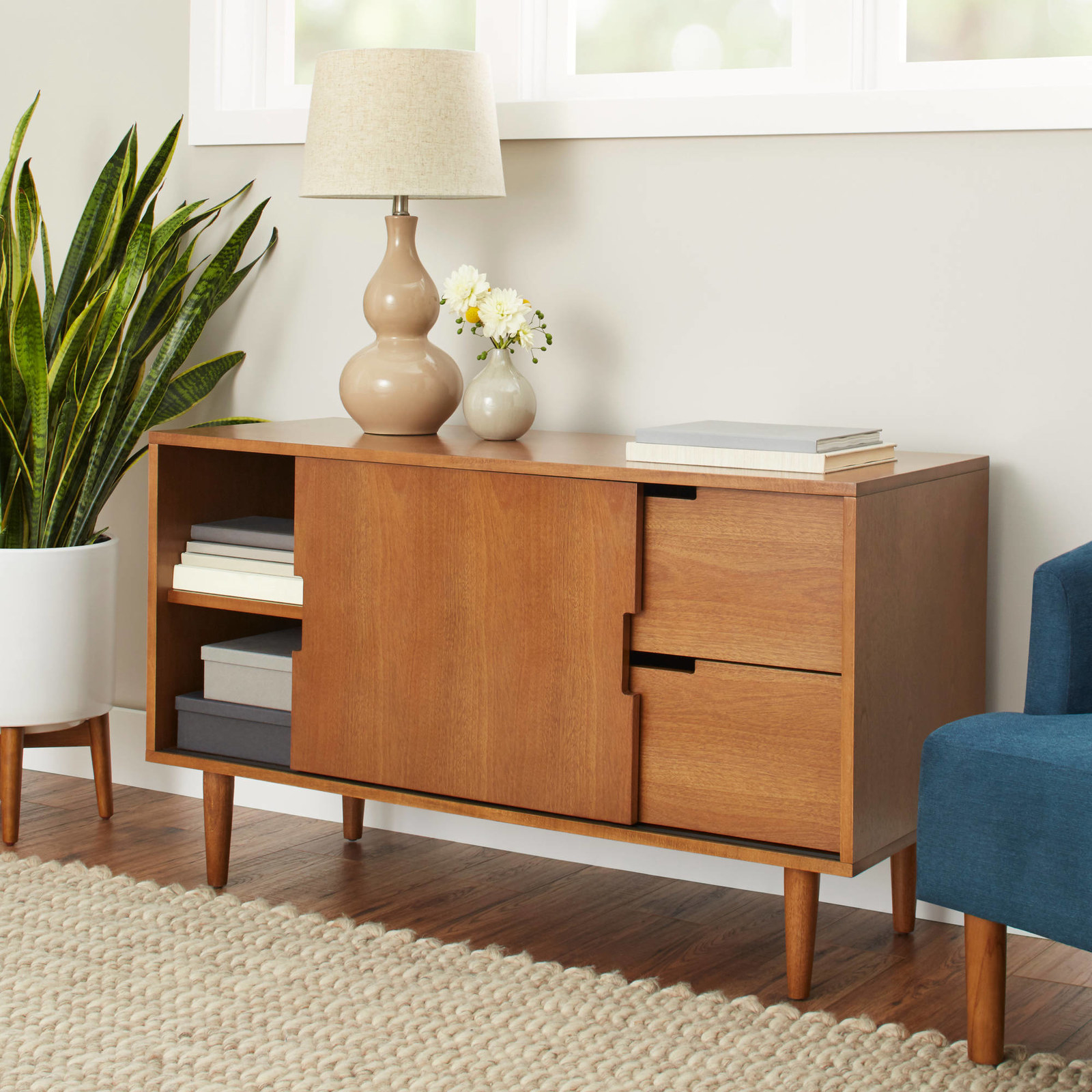 23 Unexpectedly Stylish Pieces Of Mid-Century-Inspired Furniture From ...