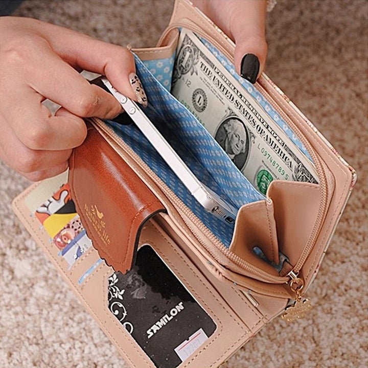 23 Of The Best Wallets You Can Get On Amazon