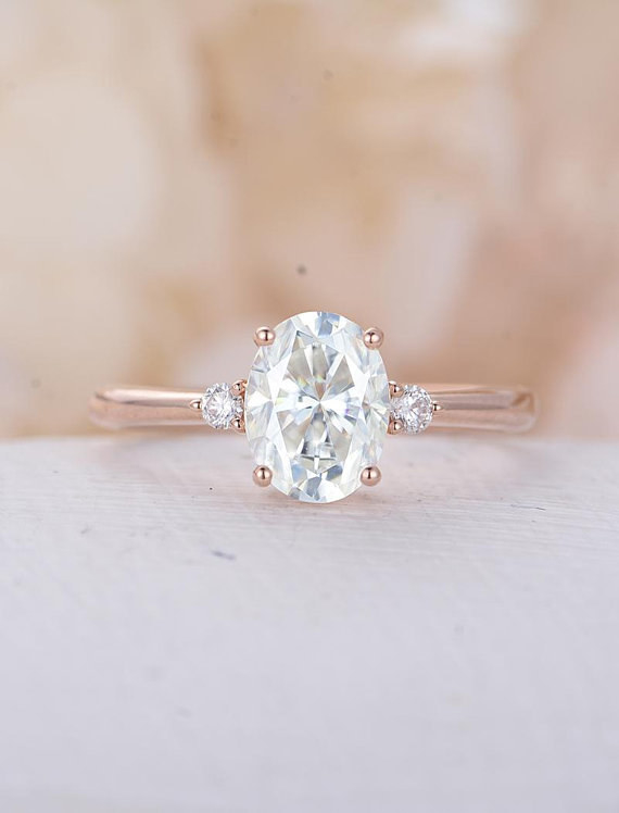 32 Stunning Engagement Rings Under $500