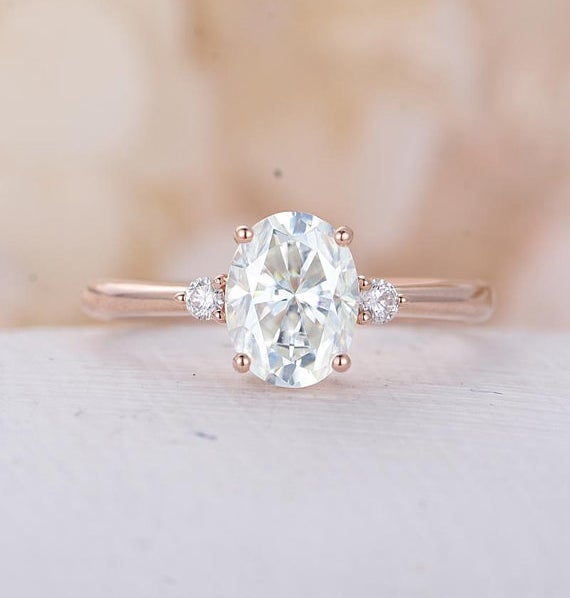 32 Stunning Engagement Rings Under $500