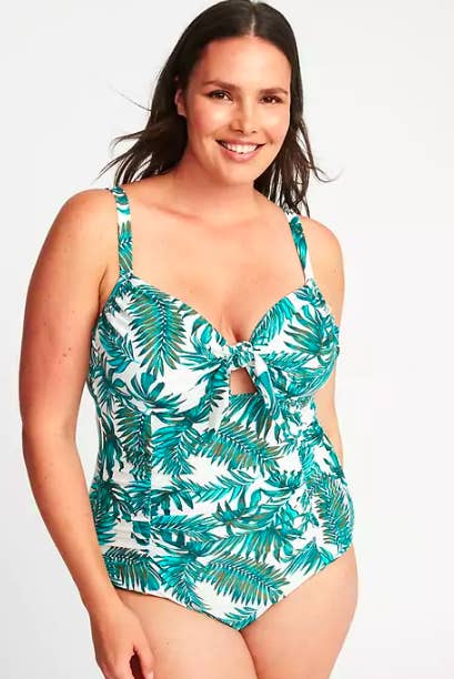 Old navy canada plus top size swimwear