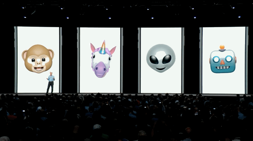 iPhone Xだけでできる、ユーザーの表情を絵文字が追随してくれる謎の機能、Animoji。これに新キャラが仲間入りして、ベロを出せるようになりました(?)。そして……