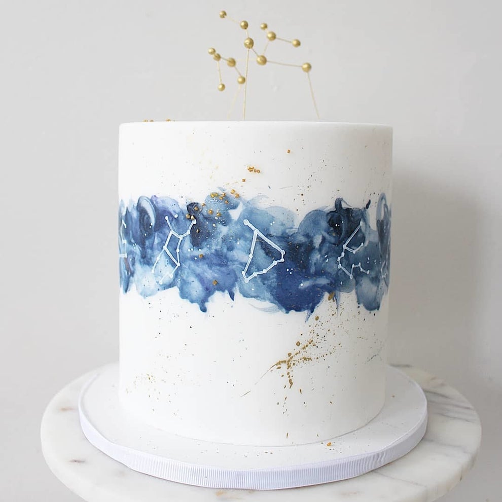 17 Wedding Cakes That You Thought Only Existed In Your Dreams