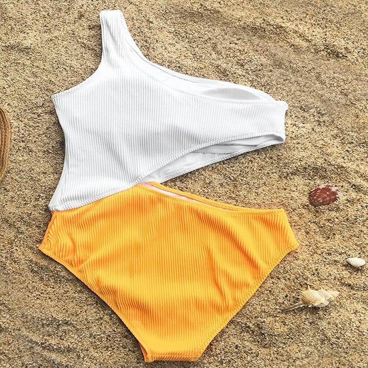 25 Of The Best OnePiece Bathing Suits You Can Get On Amazon