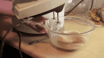 28 Kitchen Hacks to Make Cooking Easy and Save Time