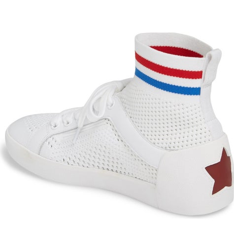 19 Pairs Of Comfy Af Sock Sneakers For Anyone Without A Balenciaga