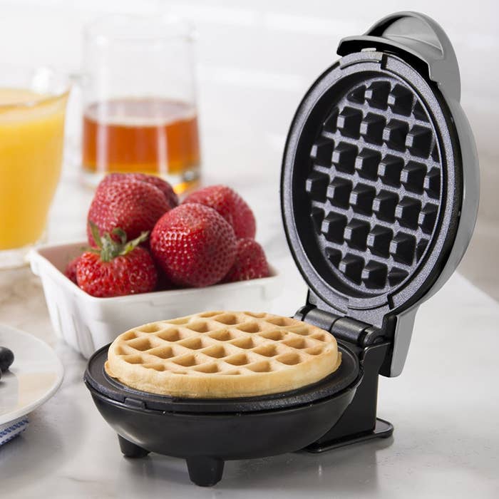 The waffle maker in black
