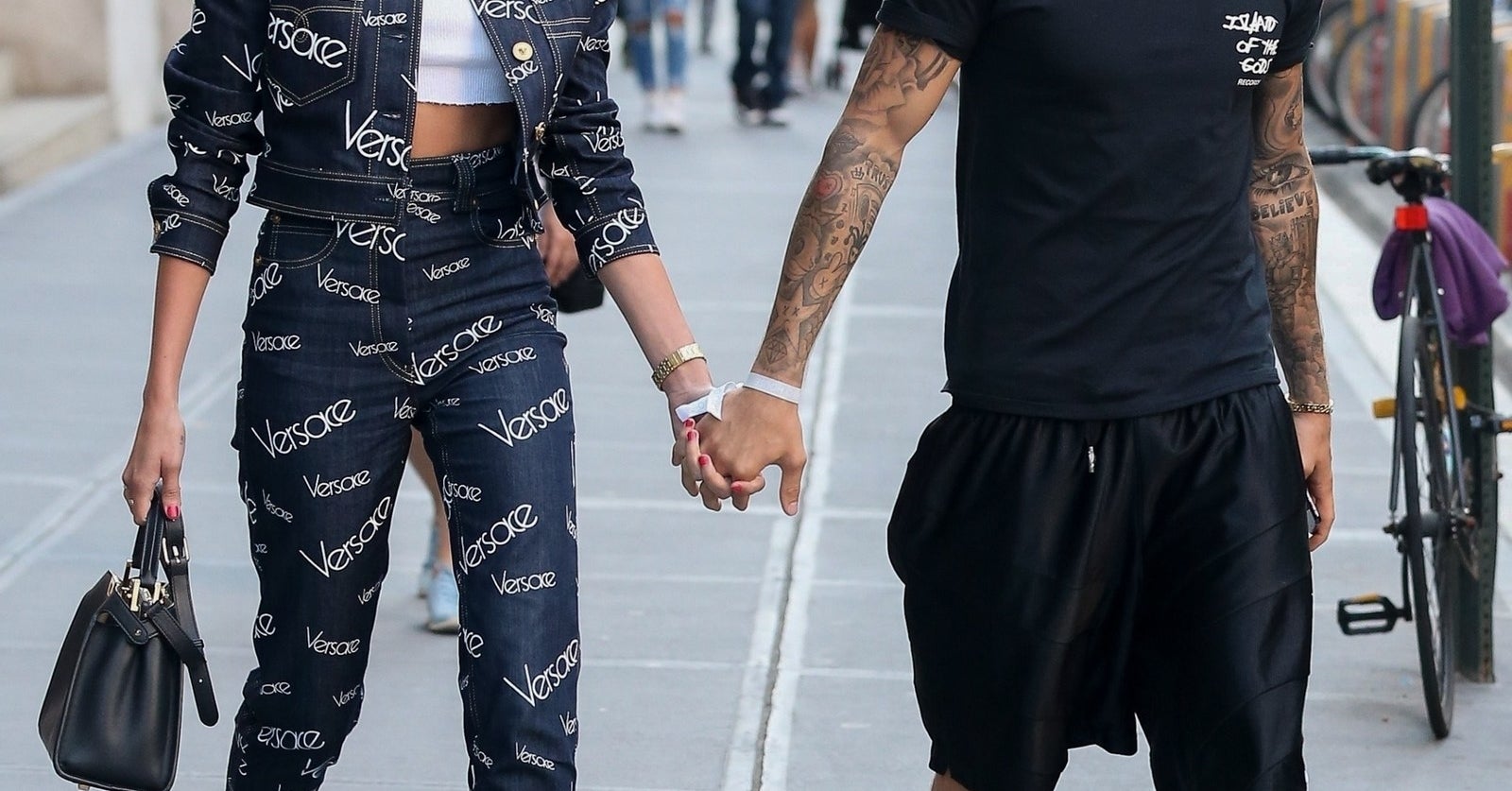 La Fortune De Justin Bieber Literally Just Pictures Of Justin Bieber And Hailey Baldwin Together For  Those Who Had No Idea They Were Even Dating