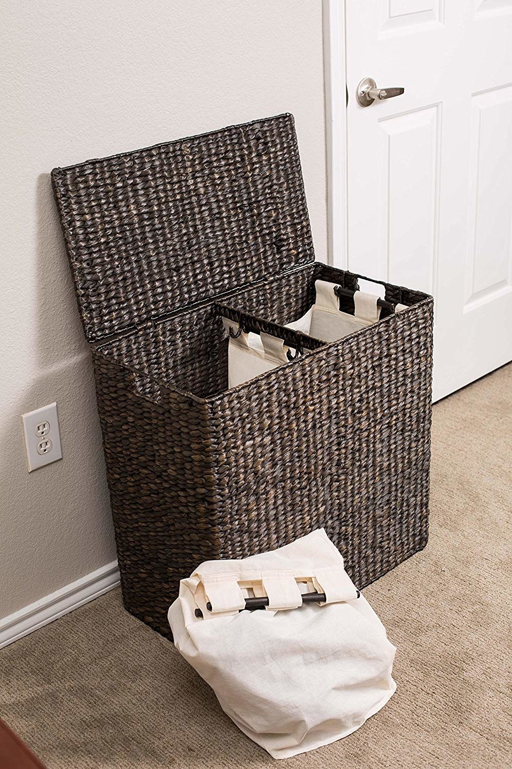 3 Sections Divided Hampers Handwoven Synthetic Rattan Laundry Hamper with Lid and Handles Easy to Install Grey Greenstell Laundry Basket with 2 Removable Liner Bags & 5 Mesh Laundry Bag