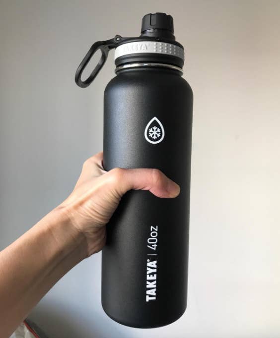Leak-proof 40 oz Tumbler with Handle and Carrier Bag, Spill-proof Insulated  Water Bottle Cup with Sport Straw Lid and Padded Hand Strap, Neoprene