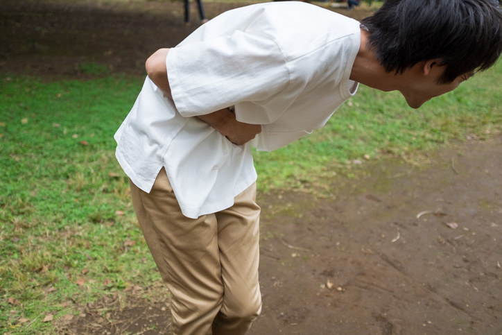 腹痛、おう吐などの症状が出たら、特に脱水に気をつけて