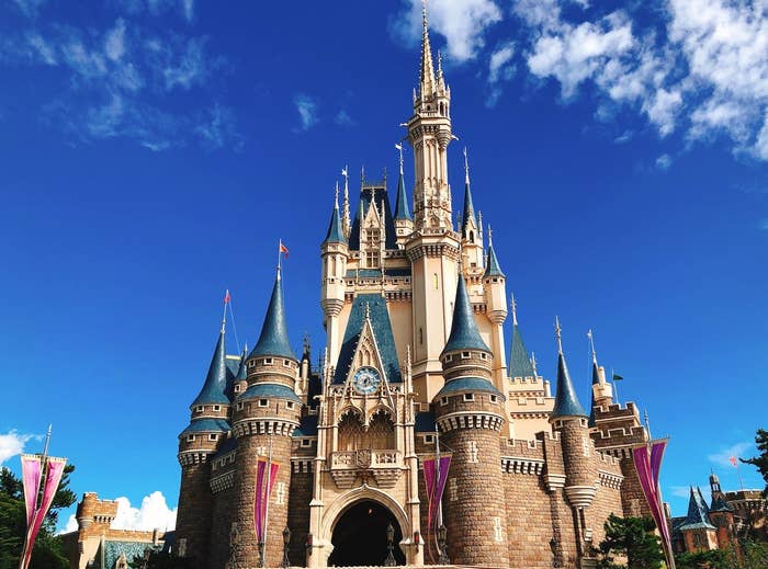 ディズニーランドに行ったら絶対に かき氷 食って夏をキメろ