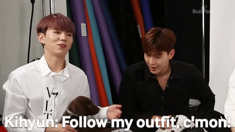 Kihyun: Follow me.Minhyuk: NOOO!I.M: Unfollow him!Kihyun: Follow my outfit, c'mon!Minhyuk: Pass! Next question.