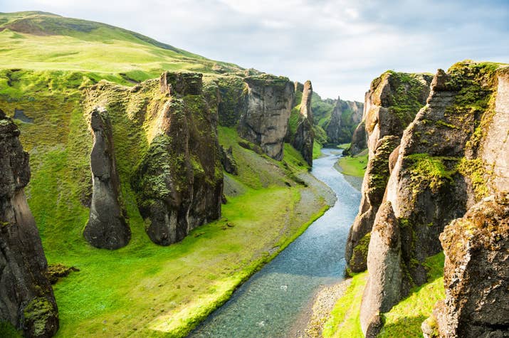 Travel Guide To Iceland