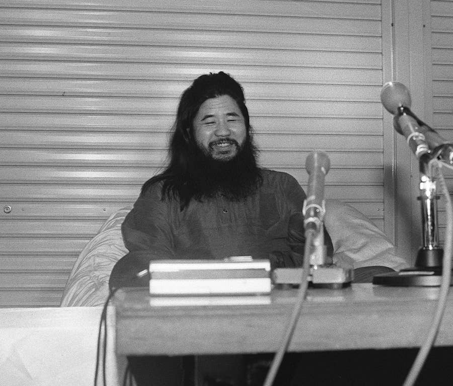 日本の安全神話を破壊した オウム真理教 麻原死刑囚の死刑執行 海外はどう報じた