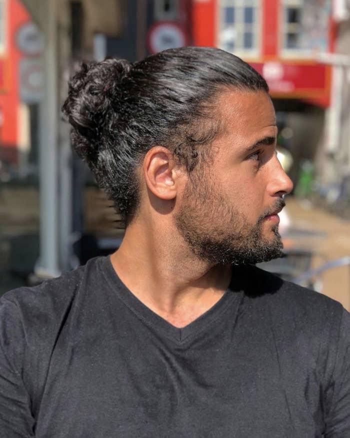 Let's All Agree That Guys Who Rock Long Hair Deserve A Round Of Applause Let's All Agree That Guys Who Rock Long Hair Deserve A Round Of Applause