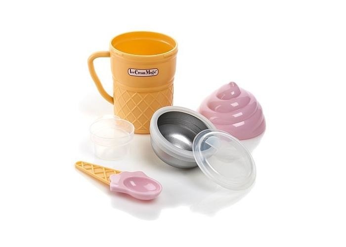 No necesitas una máquina súper industrial para hacer tu postre favorito, pues con esta versión tendrás helado hecho en casa con mucho amor de ti para ti.
