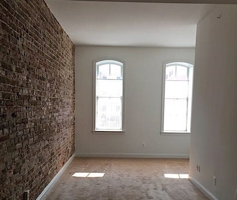 1BD/1BR Rent Range $801 – $1,466 - This charming building is located near the Delaware College of Art Design and the Wilmington train station.