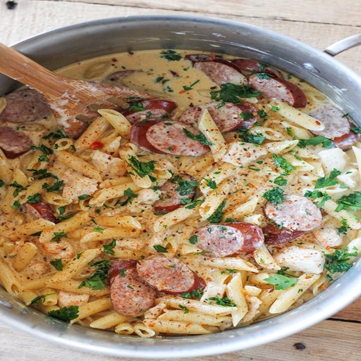 16 Quick And Easy One-Pot Pastas Your Whole Family Will Love