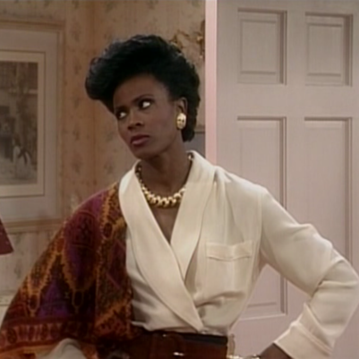 15-tv-and-movie-characters-that-were-secretly-recast-even-though-we