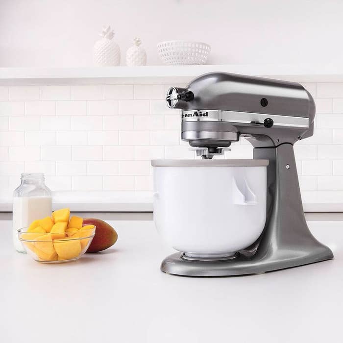 KitchenAid Stand Mixer ONLY $279.99 at Target (SUPER RARE SALE!)