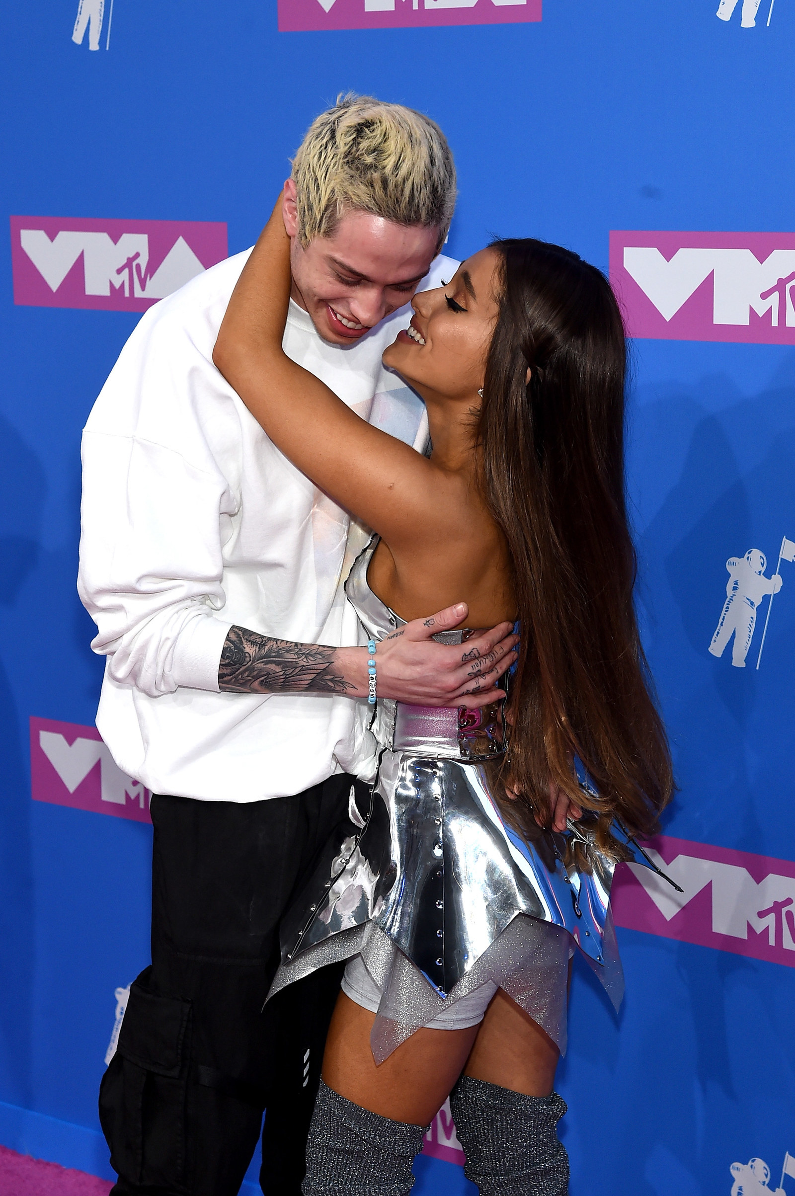 Ariana Grande Ass Porn Caption - Look At Ariana Grande And Pete Davidson And Tell Me They Aren't Madly In  Love