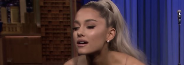 Rouse navigation musikalsk Ariana Grande Is The Queen Of Squinting But Like Low-Key She Might Need  Glasses: An Investigation