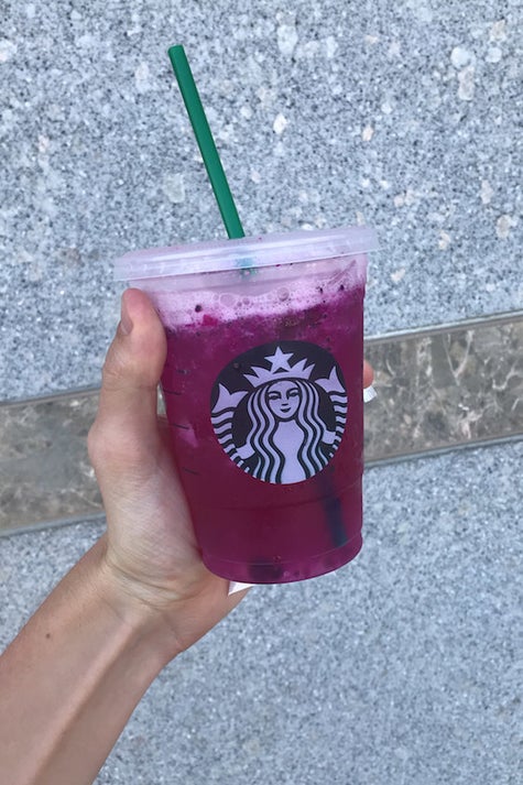 This Is What Happens When You Order An Ariana Grande Sweetener Drink At Starbucks