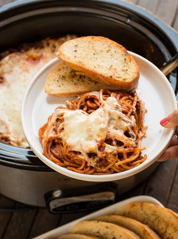A Mini Slow Cooker Is the Key to Weeknight Cooking for One