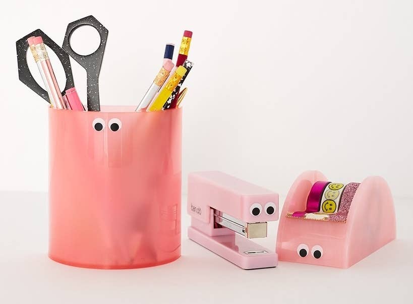 12 top-rated desk accessories under $20 for your home work space - Reviewed