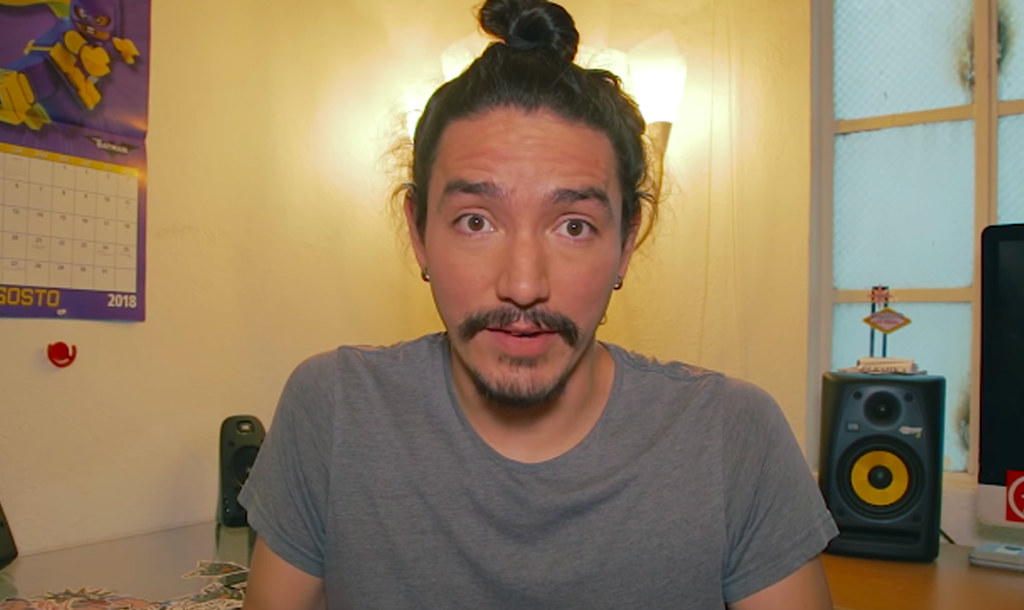 Así se veían estos 15 YouTubers mexicanos en su primer video y así se