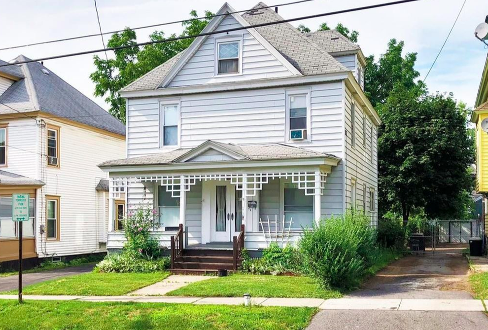 17 Incredible Upstate New York Homes You Won't Believe Are Less Than 300K