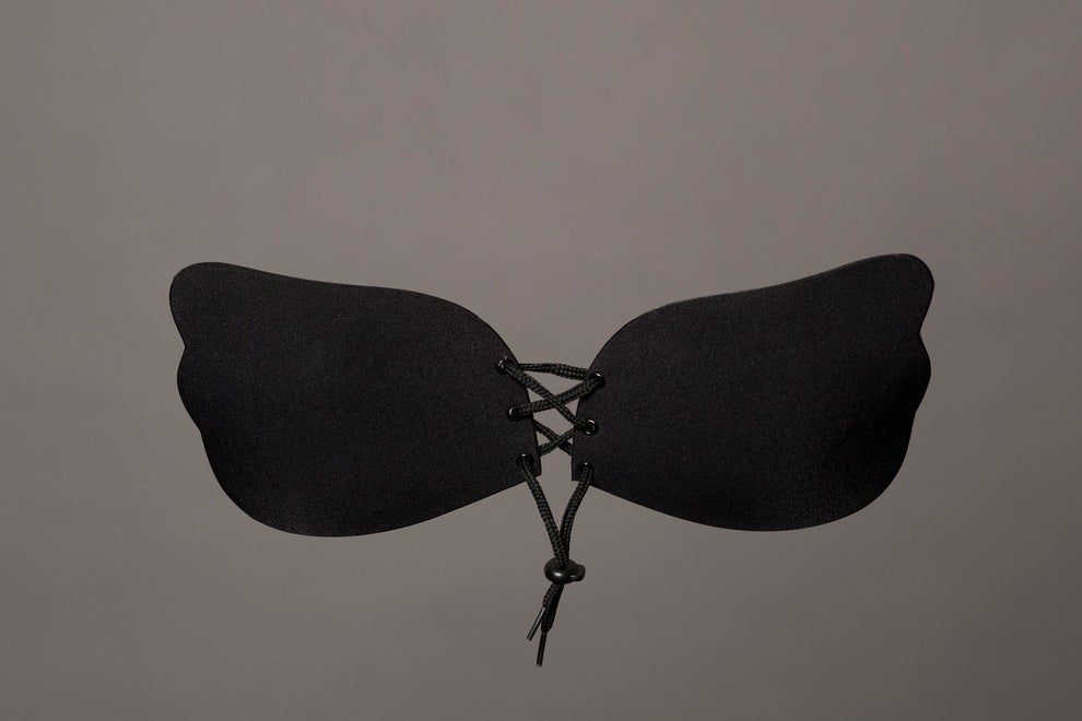 I Hate Wearing A Bra, So I Tried To Find The Perfect Bra To Convert Me