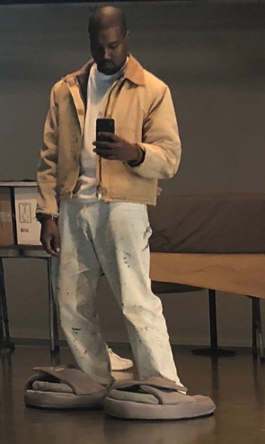 Kanye Responded To Everybody Trolling Him Over Those Slippers By ...