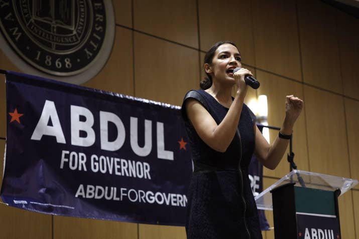 Alexandria Ocasio-Cortez, a New York Democratic congressional candidate, campaigns for Michigan gubernatorial candidate Abdul El-Sayed at a July rally.