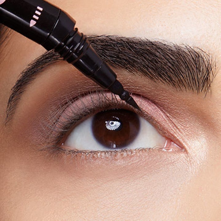 23 Products That'll Help You Get The Perfect Cat Eye