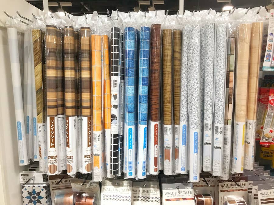 セリアの壁紙シートを上手に貼る方法 100均リメイクシートで簡単diy