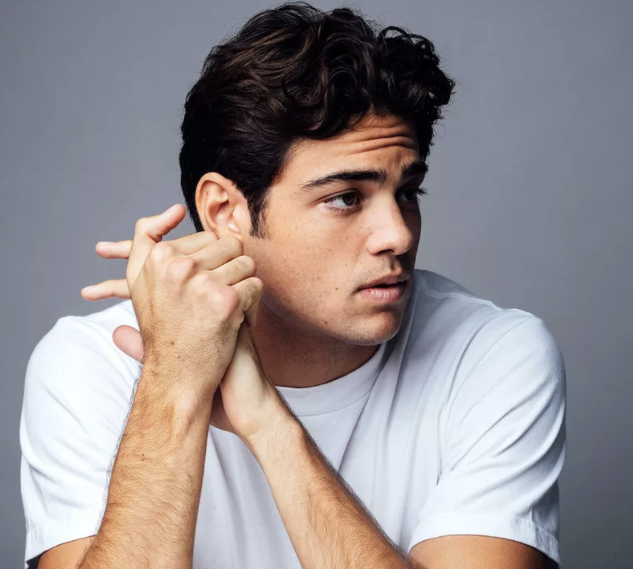 Here's A Test To See If You Can Resist Noah Centineo's Charm
