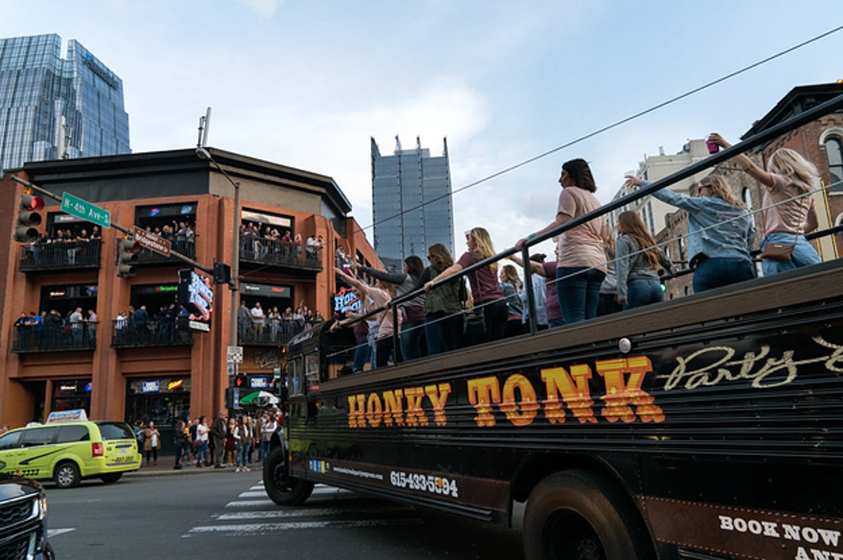 Morning Update How To Avoid Parachute Journalism