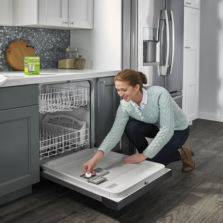 If Your Dishwasher Smells Bad, You Need These 6 Cleaning Tablets