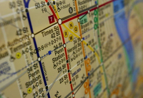 Es una ofensa perdonable, pero se dice el "tren Q", no la línea Amarilla.