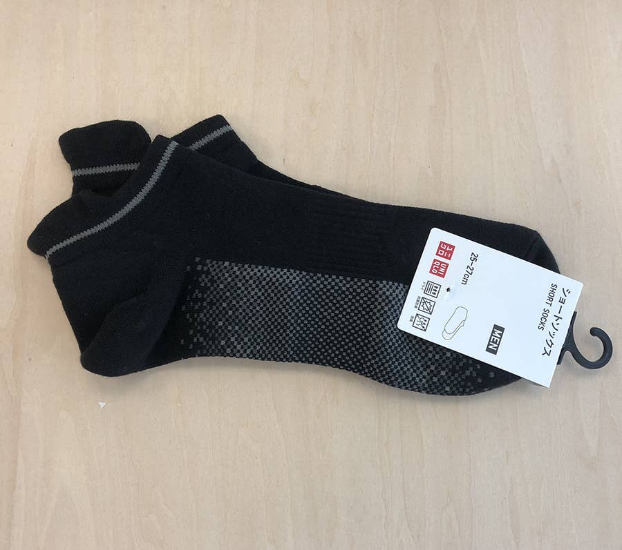 靴の中で靴下脱げちゃった経験がある人 今すぐユニクロの靴下をチェックして 靴の中で靴下脱げちゃった経験がある人 今すぐユニクロの靴下をチェックして