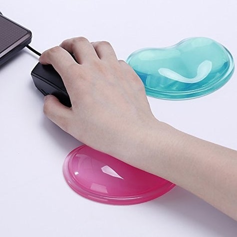 27 Things That Ll Help Make Your Desk Into Your Happy Place