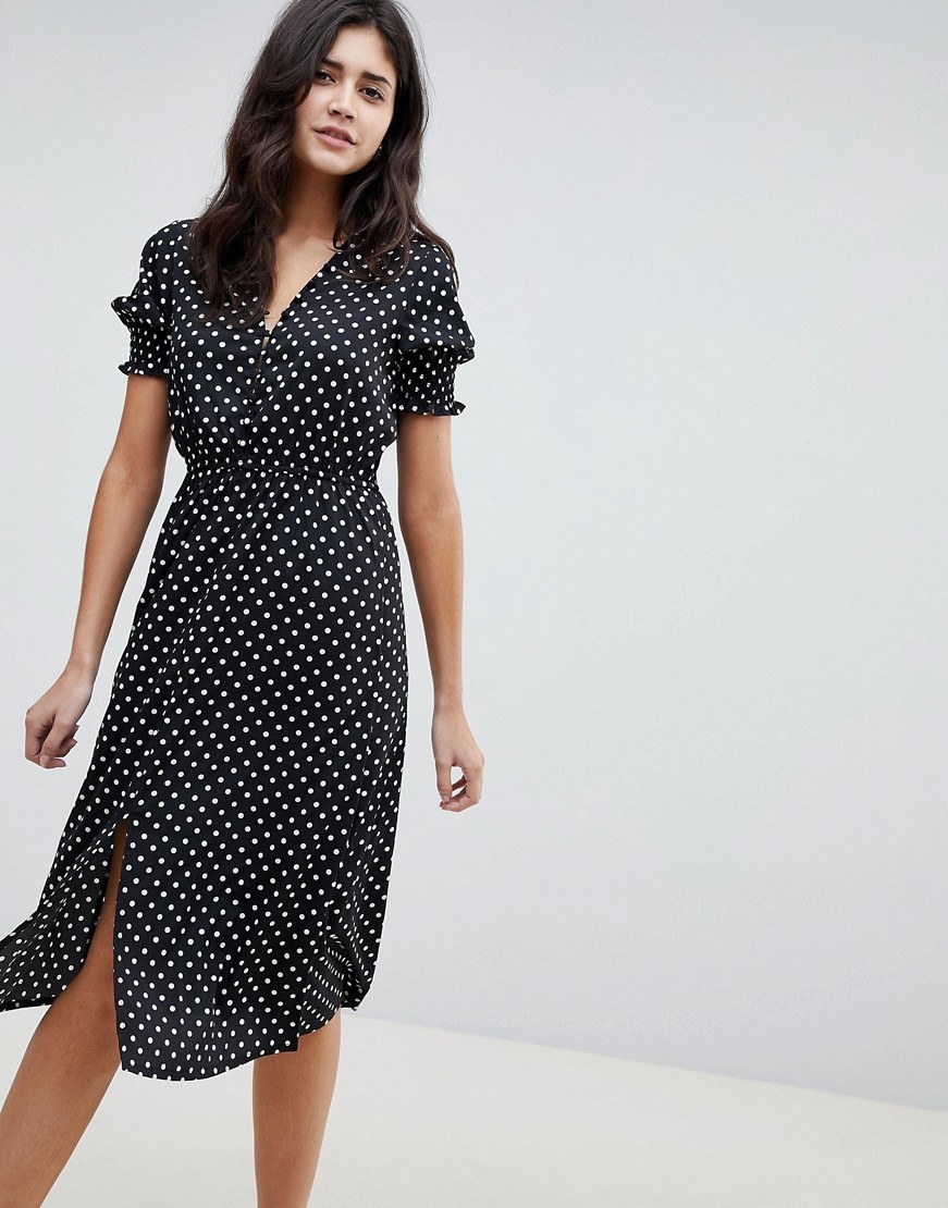 Just 26 Stylish Things For People Who Love Polka Dots